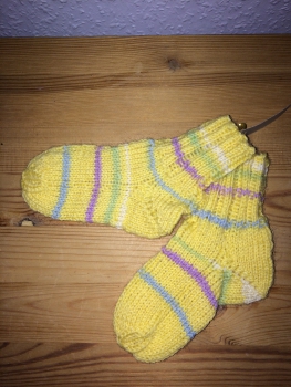 handgefertigte Babysocken